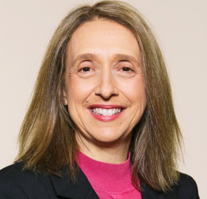 Photograph of Suzanne Pinyon